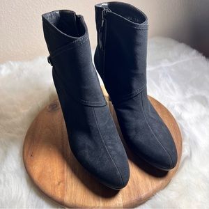 Stuart Weitzman Black textile Side Buckle Zip Ankle Booties Size 7